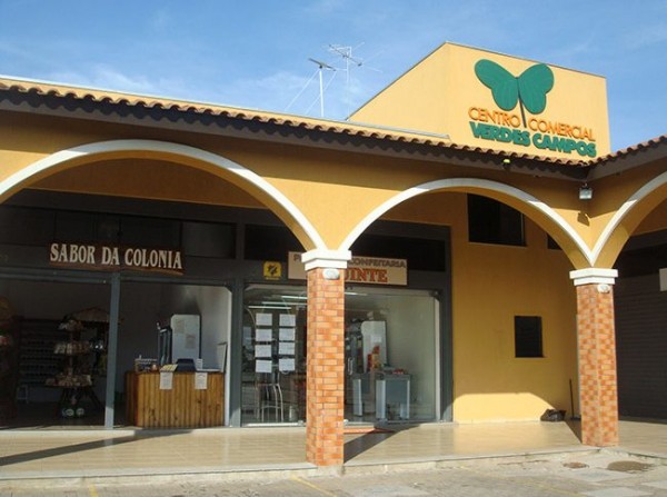 Centro Comercial Verdes Campos